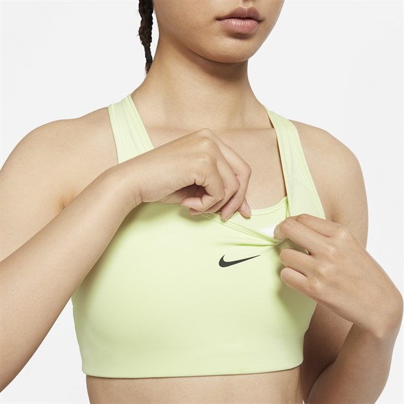 Топ женский Nike Swoosh Lime  BV3636-303  su21 - фото 24763