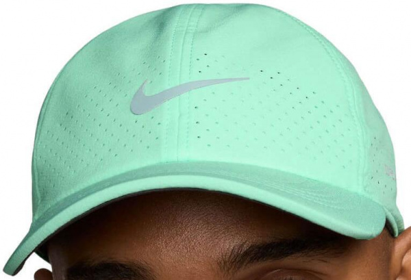 Кепка Nike Dri-FIT ADV Club Cap Mint Foam/Cannon