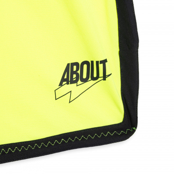 Шорты мужские About Tech Kick Black/Fluo Yellow