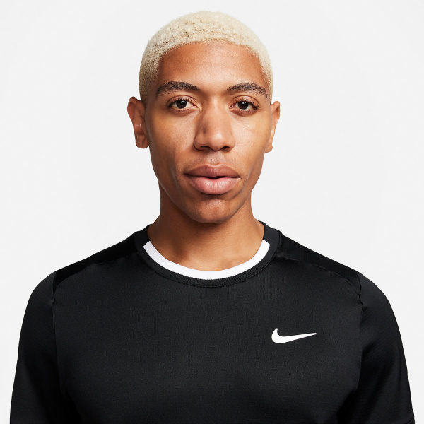 Футболка мужская Nike Court Dri-Fit Advantage Black/White  FD5320-011