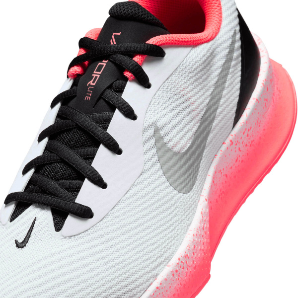 Кроссовки женские Nike Vapor Lite 3 HC PRM White/Hot Lava/Wolf Grey