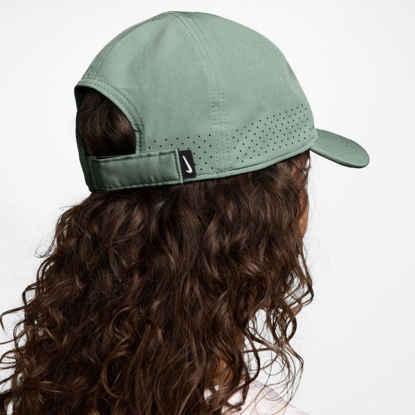 Кепка Nike U NK DFADV CLUB CAP U SAB P Barely Green