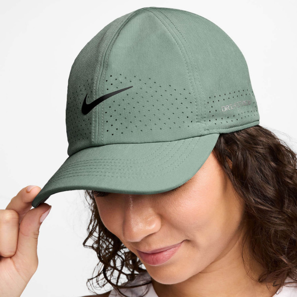 Кепка Nike U NK DFADV CLUB CAP U SAB P Barely Green